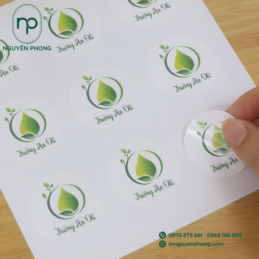 in-logo-tinh-dau-bat-mat-tai-nguyen-phong